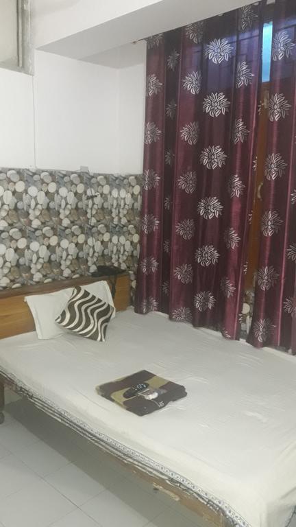 Oyo Rajdhani Guest House Faridabad Dış mekan fotoğraf