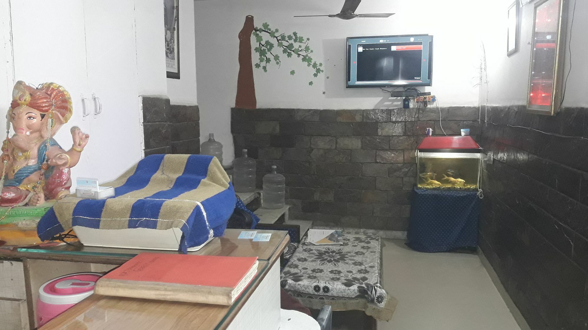 Oyo Rajdhani Guest House Faridabad Dış mekan fotoğraf